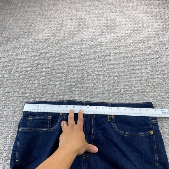 Signature by Levi Strauss & Co. Totally Shaping Plus Boot Cut Women Size 18M - Picture 8 of 12